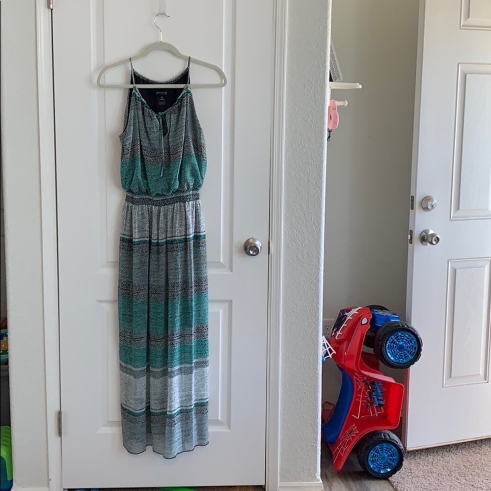 Long short sleeve dress